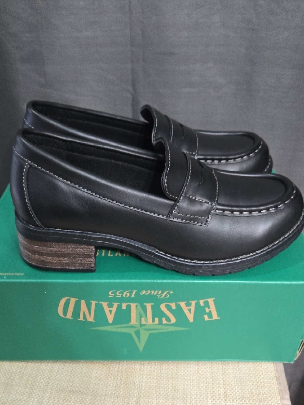 Eastland Black Leather Penny Loafers with Stacked Heel - Picture 5 of 11